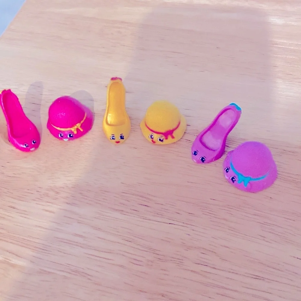 Shopkins Hats and Heels = 6 items